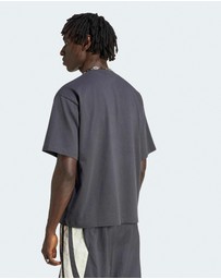 adidas Originals - Illustration GFX Tee
