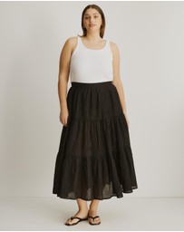 Atmos&Here Curvy - Clara Plisse Tiered Maxi Skirt