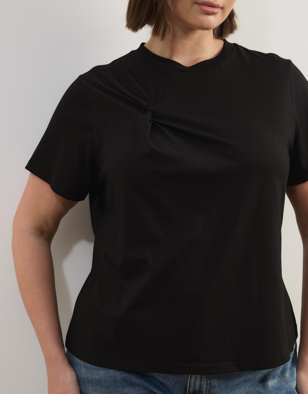 Atmos&Here Curvy - Lorrie Twist Shoulder T-Shirt