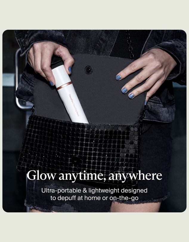 Therabody - TheraFace Depuffing Wand - White