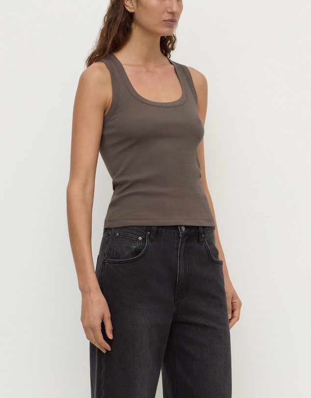 Assembly Label - Robyn Scoop Neck Tank