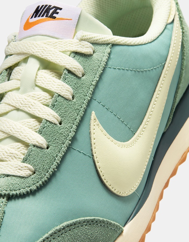 Nike - Pacific - Women's