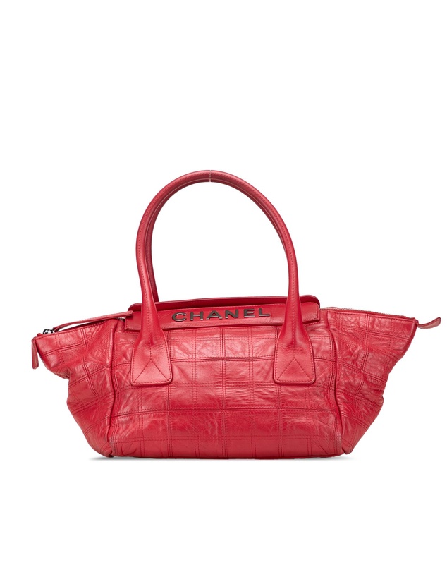 Pre-Loved by Azura Reborn - Pre-Loved Lambskin Square Stitched Lax Handbag