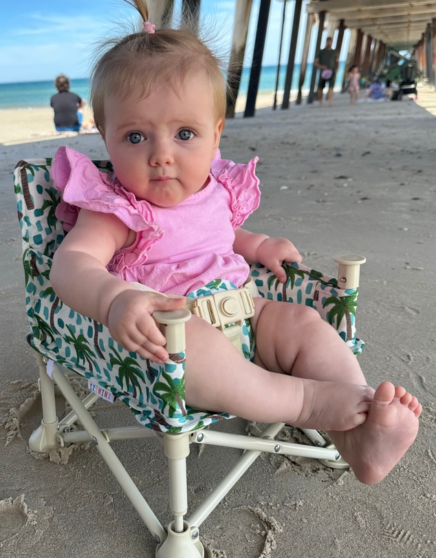 IZIMINI - Kai Baby Chair V2 & Hat