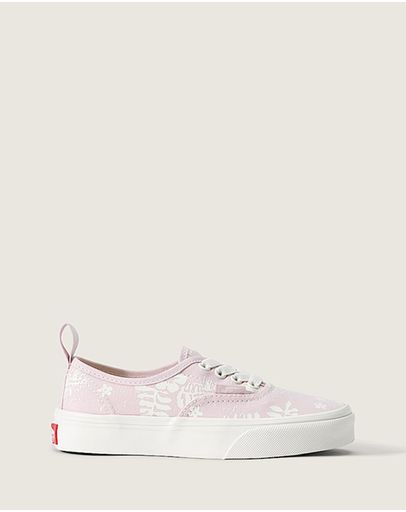 Pale Petal Pink