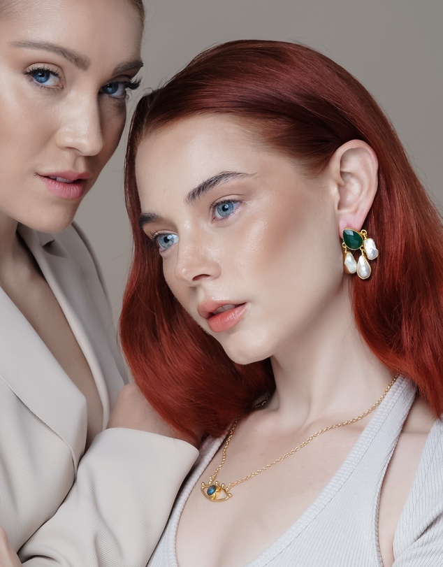 Meshca - Pyramid Emerald Onyx And Freshwater Pearl Earrings
