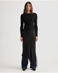 Decjuba - Lana Scallop Button Top
