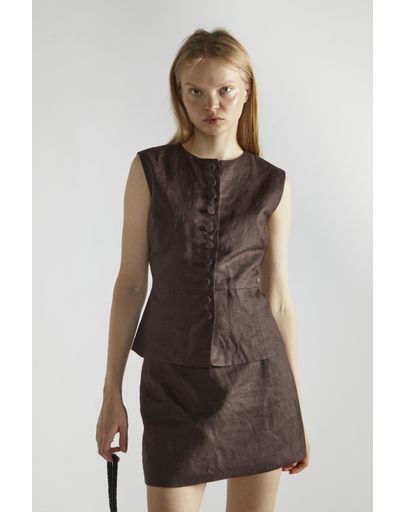 DARK BROWN