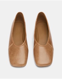 Tony Bianco - Camille Flats