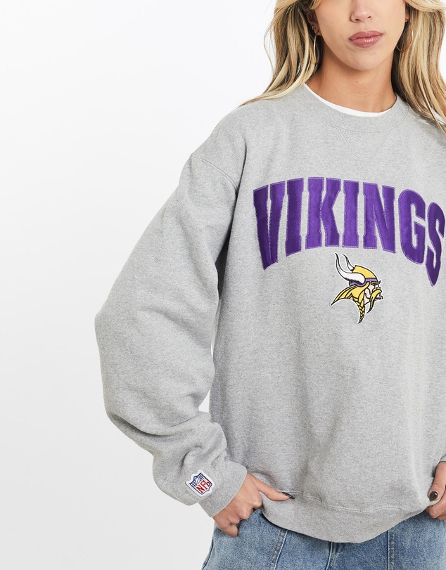 Vintage by The Real Deal - Pre Loved - Vintage Champion NFL Minnesota Vikings Sweatshirt