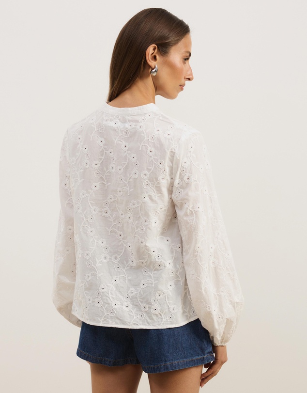 Atmos&Here - Hazel Broderie Blouse