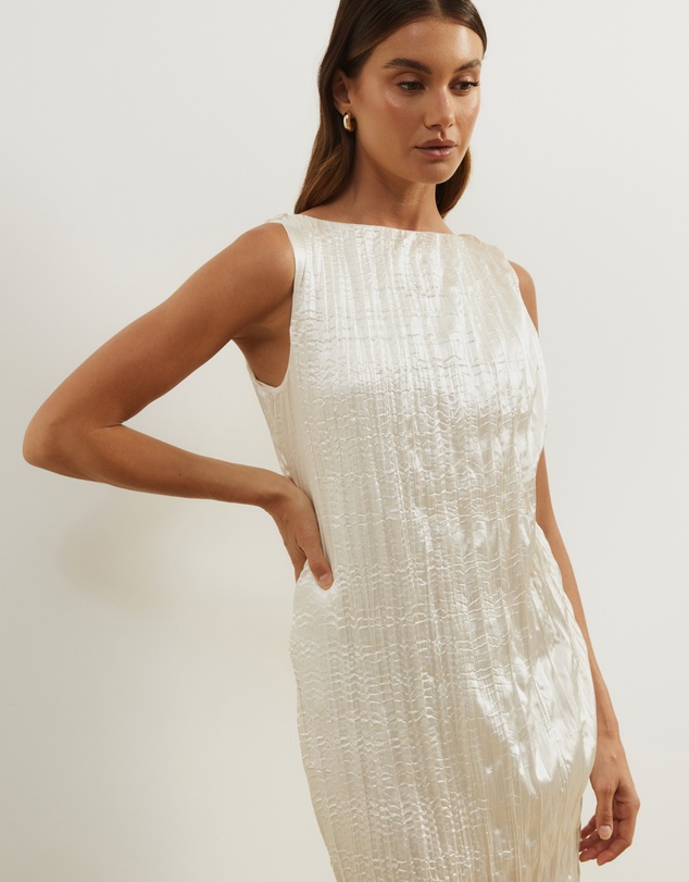 Atmos&Here - Sammy Crinkle Maxi Dress