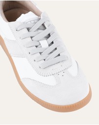 Jo Mercer - Lola Sneakers