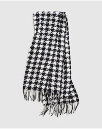 Belle & Bloom - Return To Sender Houndstooth Scarf