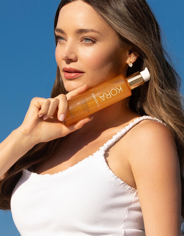 KORA Organics - Turmeric Glow Foaming Cleanser