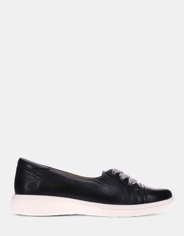Mia Vita - Bridgette Slip-On Casual Sneaker - Black Leather