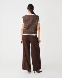 Forcast - Poppy Sleeveless Cable Knit
