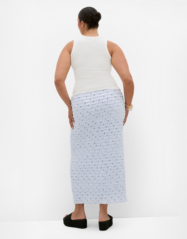 City Chic - Plus size Sheree Ditsy Print Ruched Skirt - sky blue