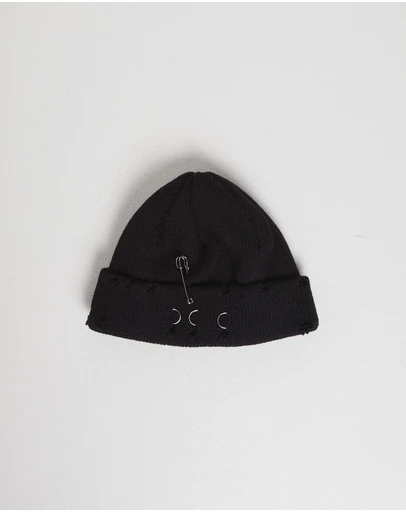 Insight - Eyelet Beanie