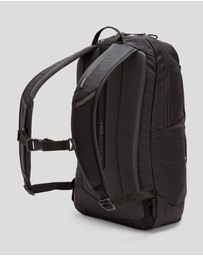 Kathmandu - Axon Escape Backpack - 22L