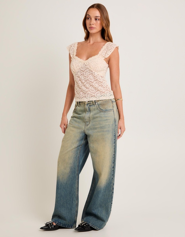 Alice In The Eve - Rosalie Lace Top