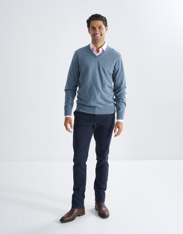 3 Wise Men - 3 Wise Men Fisher V Neck Merino Knit - Cement