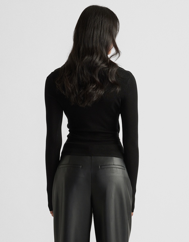 Decjuba - Kendra Crossover Fine Knit Top