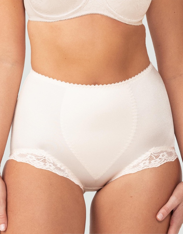 Triumph - Something Else Tum-E-Lace Panty