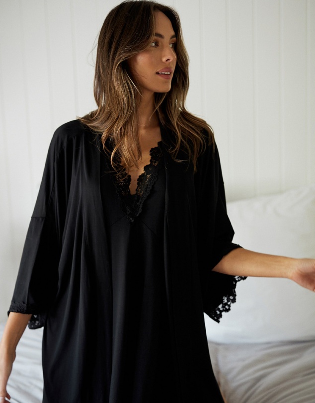 UNE PIECE - Lace Trim Modal V-Neck Nightie