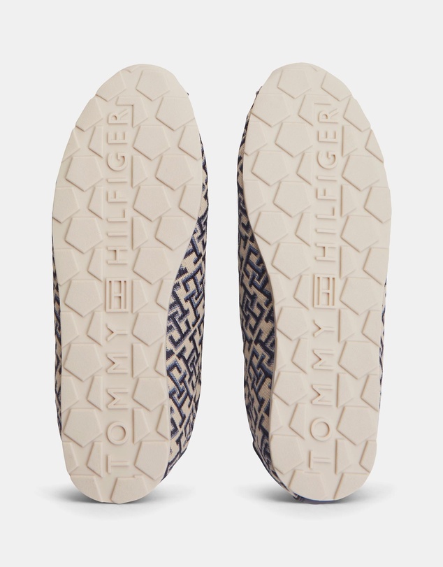 Tommy Hilfiger - Bella Monogram Sneakers - Women's