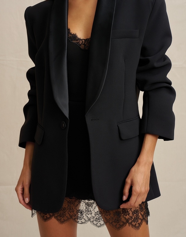 BY JOHNNY. - Her Tuxedo Jacket