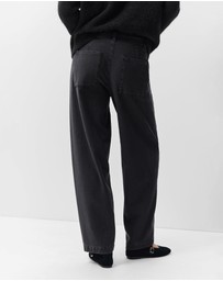 UNISON - Urban Barrel Leg Pant