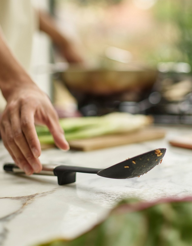 Joseph Joseph - Elevate™ Silicone Solid Spoon (Steel)