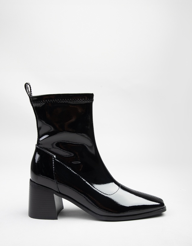 RAID - Allona Block heeled ankle boots in black