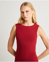 Alice In The Eve - Dahlia Curve Cut Out Maxi Dress