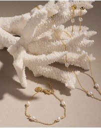 Najo - Tidal Whisper Yellow Gold Pearl Necklace