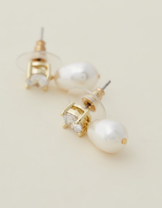 Stephanie Browne - Twinkle Pearl Earrings