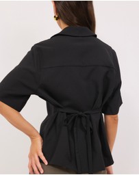 Calli - Kerr Tailored Tie Back Shirt