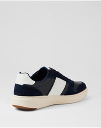 Rockport - Colway Ro