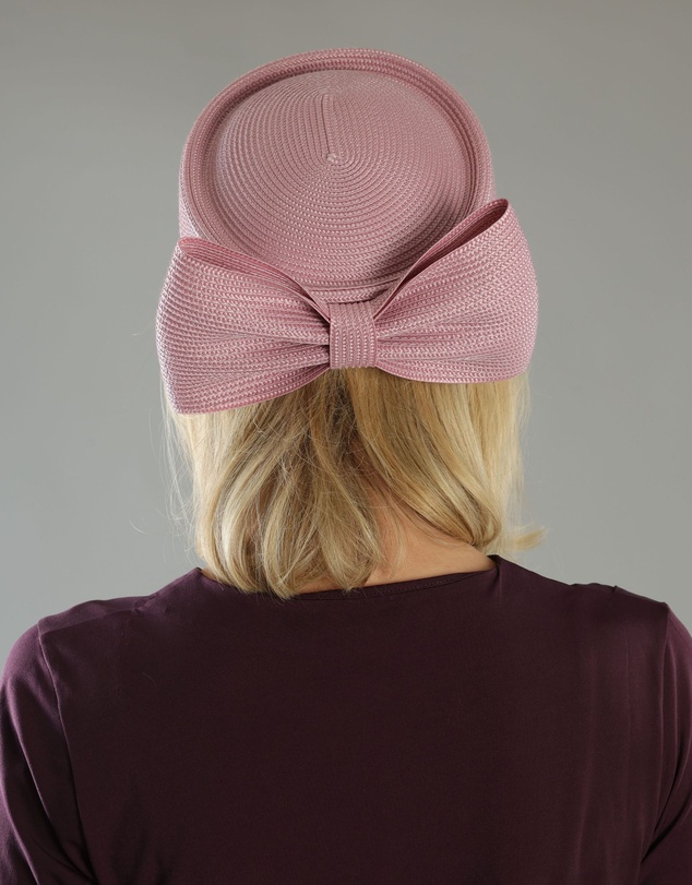 Morgan & Taylor - Tara Racewear Pillbox Hat in Dusty Pink