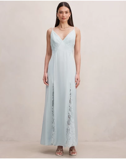 Forever New - Salome V Neck Lace Maxi Dress