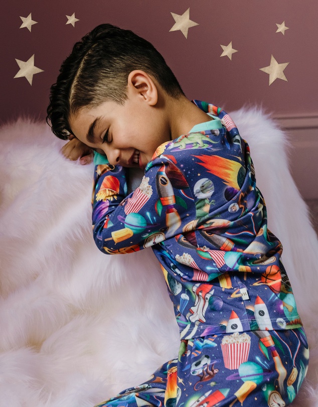 Fleur Harris - 'Out of This World 'Twilight Sleep Set in Midnight