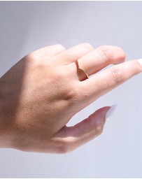 Von Treskow - Wishbone Ring