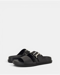 GUESS - Veasston Slide Sandals