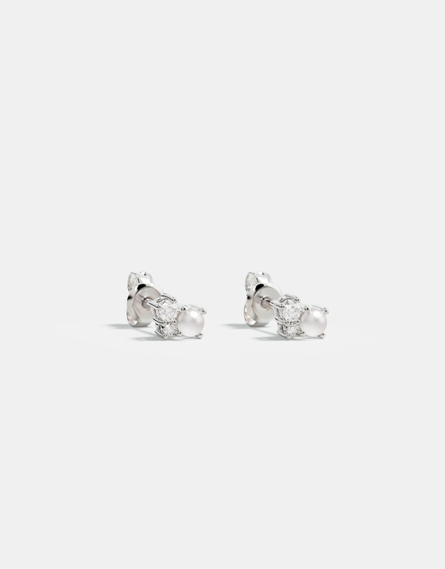 By Charlotte - Love in Stillness Pearl Stud Earrings
