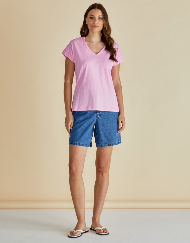 Betty Basics - Tracy V-Neck Tee