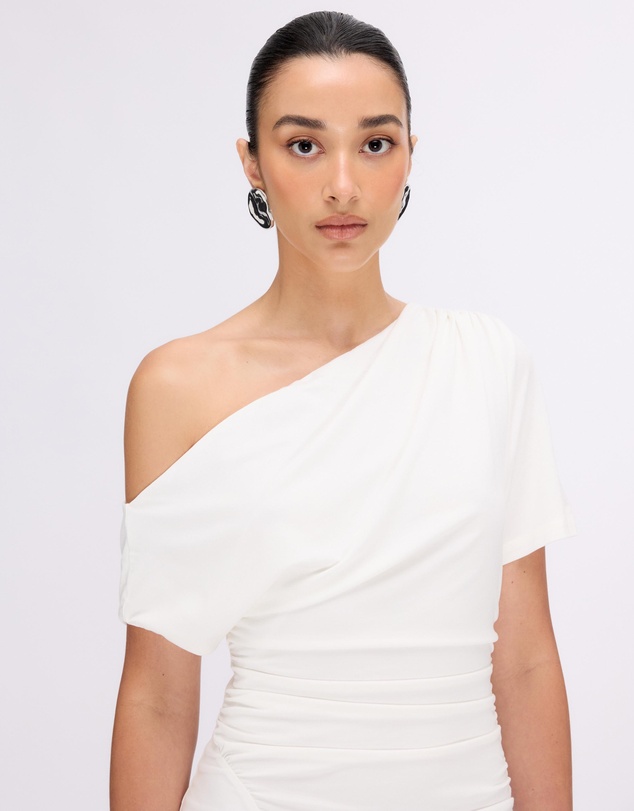 Minima Esenciales - Etta Jersey Off Shoulder Midi Dress