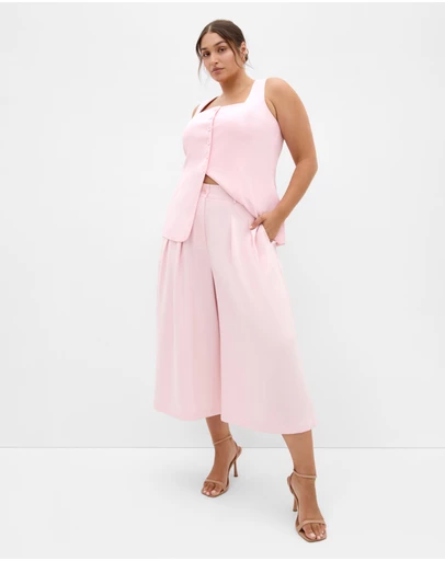 City Chic - Plus size Abbie Vest - soft pink