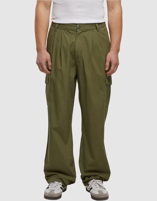 Urban Classics - Wide Pleated Cargo Pants - Light Olive