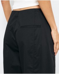 AERE - Organic Cotton Barrel Leg Trousers